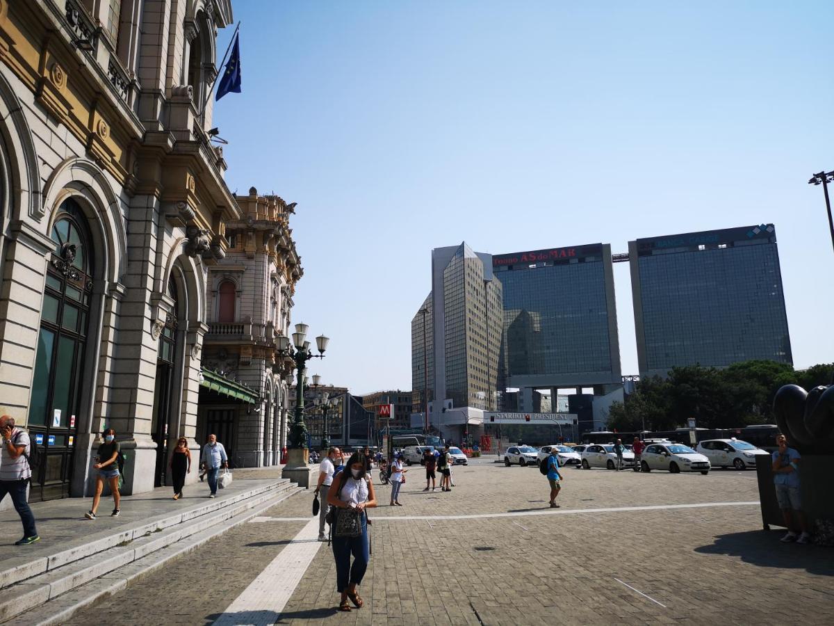 Suite Lambruschini Central With Top City View - Free Covered Parking Génova Exterior foto